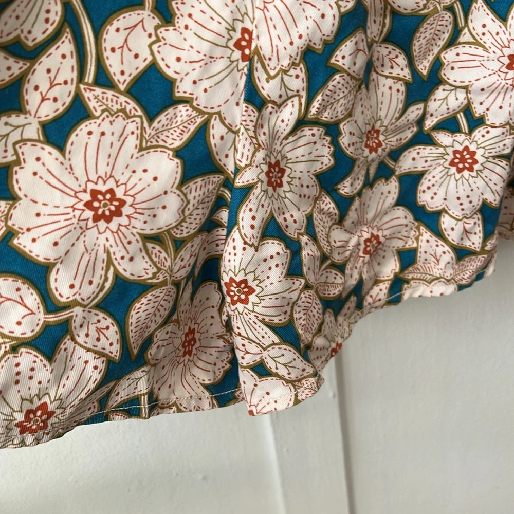Anthropologie Georgina Floral Wrap Skirted Shorts Size XS